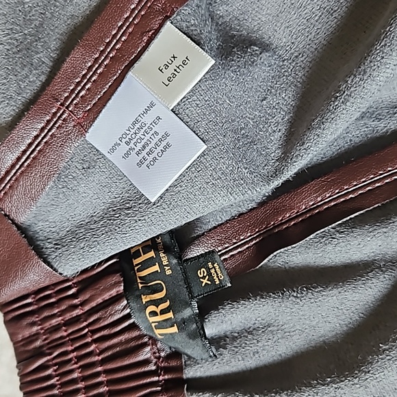 Faux Leather Wine Brown Belted Midi Skirt Snap Buttons Pencil Size Xsmall - Picture 17 of 17